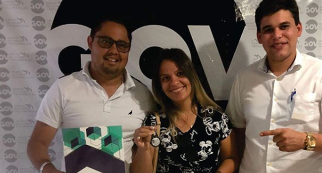 Entrega da Casa para Marcílio e Ivana